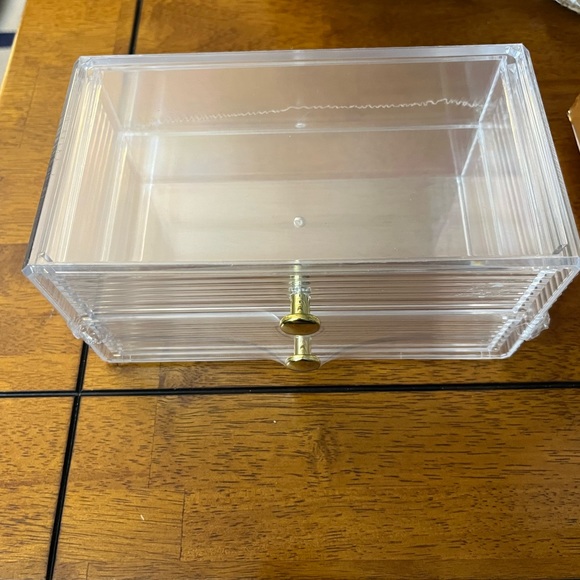 Storage Makeup organizer with two drawers and golden knobs - Picture 2 of 6